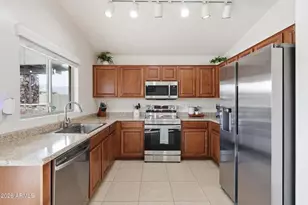 2013 W Prospector, San Tan Valley, AZ 85144 - Photo 16