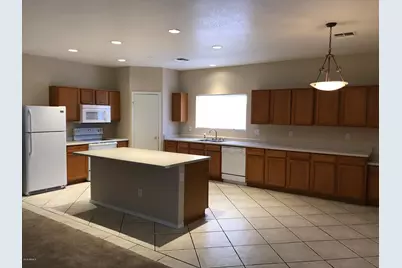 4607 N 93rd Avenue, Phoenix, AZ 85037 - Photo 4