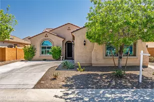 25975 W Wahalla Ln, Buckeye, AZ 85396 - Photo 2