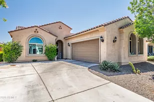25975 W Wahalla Ln, Buckeye, AZ 85396 - Photo 4