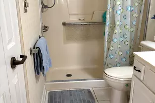 10330 W Thunderbird Blvd, Sun City, AZ 85351 - Photo 18