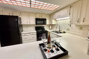 10330 W Thunderbird Blvd, Sun City, AZ 85351 - Photo 6