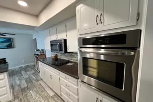 7734 E Minnezona Ave, Scottsdale, AZ 85251 - Photo 8