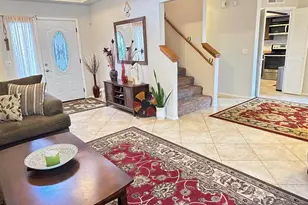 506 E Kerry Ln, Phoenix, AZ 85024 - Photo 6