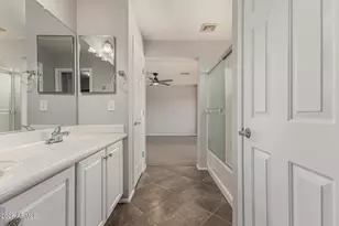 3751 W Desert Creek Ln, Phoenix, AZ 85086 - Photo 26