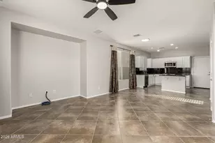 3751 W Desert Creek Ln, Phoenix, AZ 85086 - Photo 16