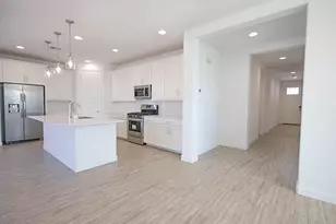 18780 W Cortez St, Surprise, AZ 85388 - Photo 4