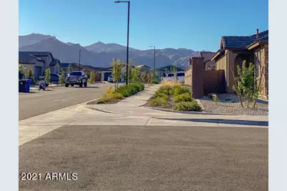 18780 W Cortez Street, Surprise, AZ 85388 - Photo 30