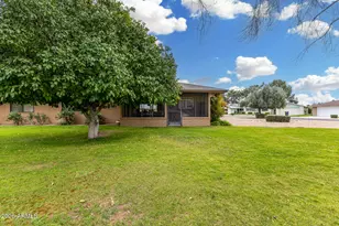 12832 W Peach Blossom Dr, Sun City West, AZ 85375 - Photo 20