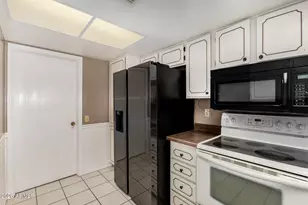 12832 W Peach Blossom Dr, Sun City West, AZ 85375 - Photo 24