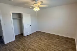 2537 E Clarendon Ave, Phoenix, AZ 85016 - Photo 8