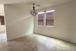 5537 W Desert Hollow Dr, Phoenix, AZ 85083 - Photo 36