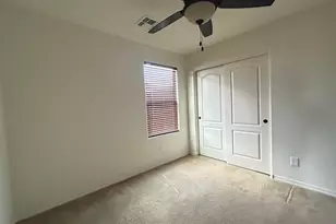 5537 W Desert Hollow Dr, Phoenix, AZ 85083 - Photo 30