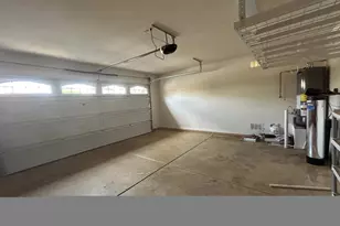 5537 W Desert Hollow Dr, Phoenix, AZ 85083 - Photo 10