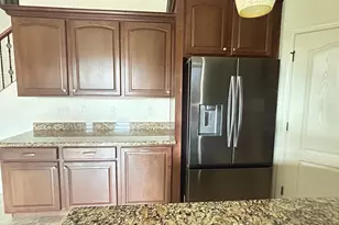 5537 W Desert Hollow Dr, Phoenix, AZ 85083 - Photo 8