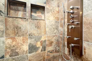 801 W Port Royale Ln, Phoenix, AZ 85023 - Photo 28