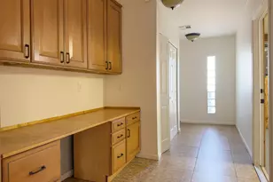 801 W Port Royale Ln, Phoenix, AZ 85023 - Photo 22