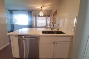 4128 N 46th Pl, Phoenix, AZ 85018 - Photo 12