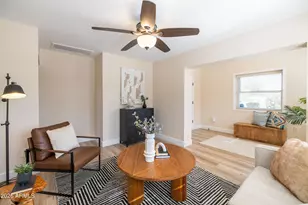 809 E Sheridan St, Phoenix, AZ 85006 - Photo 18