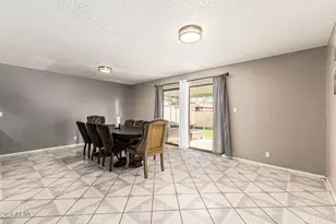 4243 W Tuckey Ln, Phoenix, AZ 85019 - Photo 6