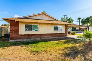 4243 W Tuckey Ln, Phoenix, AZ 85019 - Photo 4