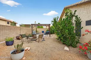 9750 W Yukon Dr, Peoria, AZ 85382 - Photo 38