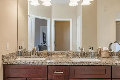 22507 N 31st Avenue #Unit 15, Phoenix, AZ 85027 - Photo 12