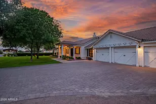 2520 E Winchester Dr, Gilbert, AZ 85297 - Photo 2