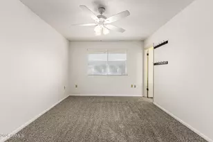 10803 W Camelot Cir, Sun City, AZ 85351 - Photo 22