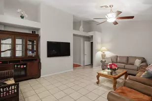 3869 E Washington Ct, Gilbert, AZ 85234 - Photo 14