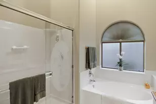 3869 E Washington Ct, Gilbert, AZ 85234 - Photo 20