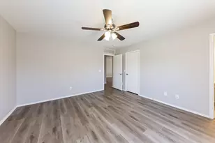 3033 W Desert Vista Trail, Phoenix, AZ 85083 - Photo 10