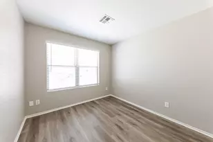 3033 W Desert Vista Trail, Phoenix, AZ 85083 - Photo 14