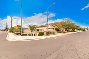 2647 E Contention Mine Rd, Phoenix, AZ 85032 - Photo 2