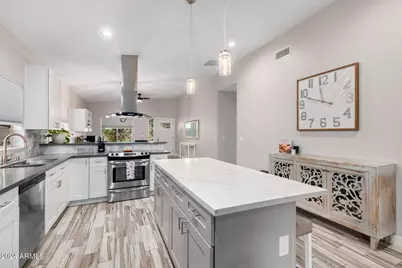 2647 E Contention Mine Road, Phoenix, AZ 85032 - Photo 14