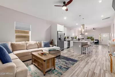 2647 E Contention Mine Road, Phoenix, AZ 85032 - Photo 36