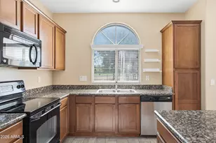 3799 E Stampede Dr, Gilbert, AZ 85297 - Photo 8