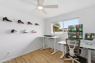 8607 E Jackrabbit Rd, Scottsdale, AZ 85250 - Photo 22