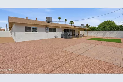 8607 E Jackrabbit Road, Scottsdale, AZ 85250 - Photo 32