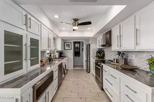 13047 W Limewood Dr, Sun City West, AZ 85375 - Photo 16