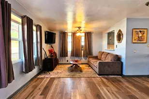 114 B St, Bisbee, AZ 85603 - Photo 4
