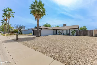 815 W Villa Maria Drive, Phoenix, AZ 85023 - Photo 34