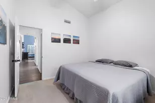 2502 E Glenhaven Dr, Phoenix, AZ 85048 - Photo 12