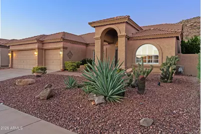 2502 E Glenhaven Drive, Phoenix, AZ 85048 - Photo 1