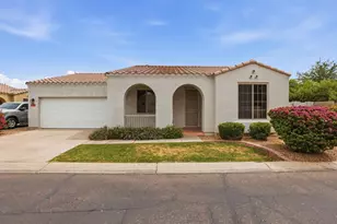 2047 S Jefferson, Mesa, AZ 85209 - Photo 2