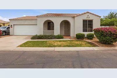 2047 S Jefferson, Mesa, AZ 85209 - Photo 2