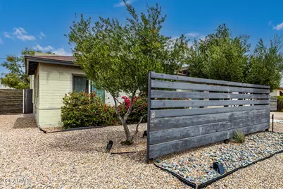 7636 E Catalina Drive, Scottsdale, AZ 85251 - Photo 4