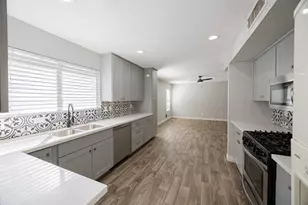 7542 W Cinnabar Ave, Peoria, AZ 85345 - Photo 8