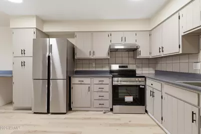 4223 W Pasadena Avenue, Phoenix, AZ 85019 - Photo 4