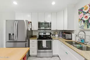 812 W Parkway Blvd, Tempe, AZ 85281 - Photo 10